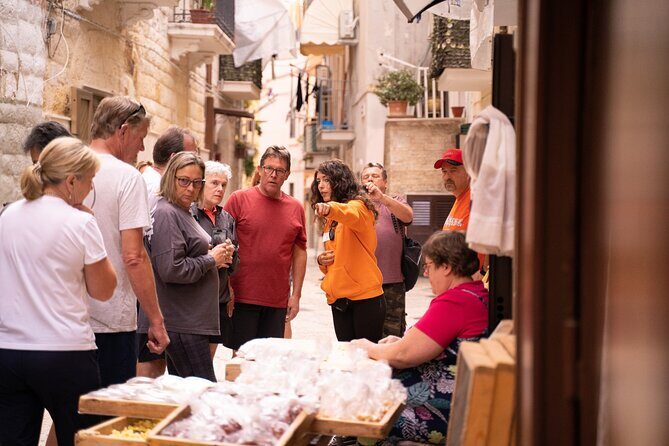 Bari Bike Tour with Pasta Experience - Norman-Svevo Castle Stop: Plaster Casts and Temporary Exhibits