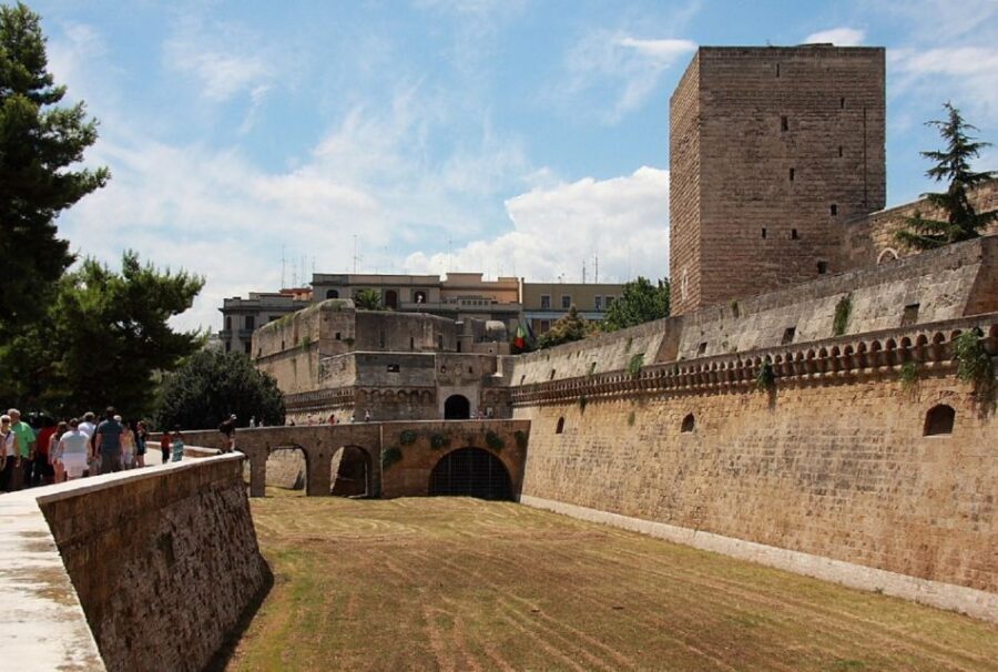 Bari: Private Walking Tour - Timing and what to do before and after your 2-hour walk