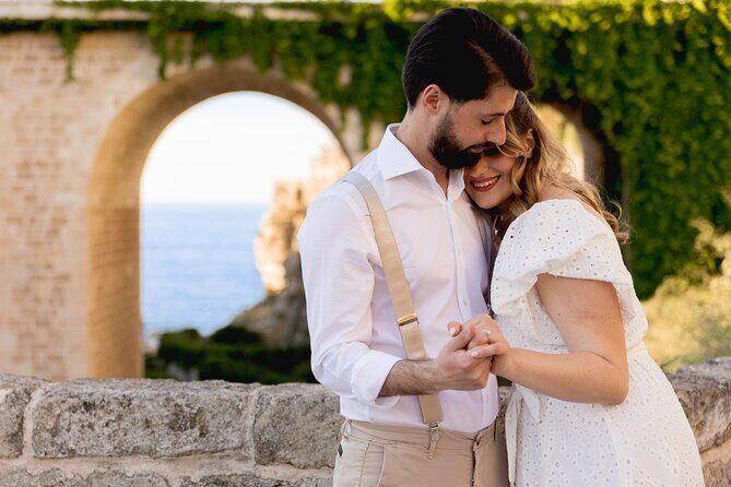 Couple or family photo shoot Polignano a Mare - Should you book this Polignano a Mare photo session?