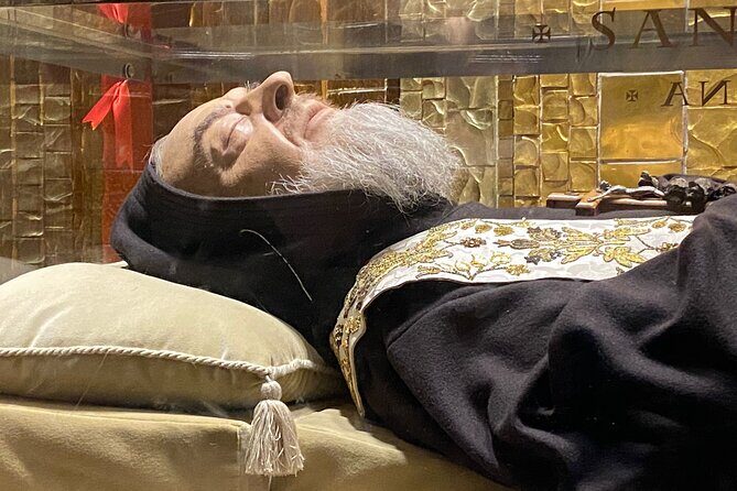 Padre Pio's Shrine in San Giovanni Rotondo from Bari (Apulia) - Why San Giovanni Rotondo works best with a private plan