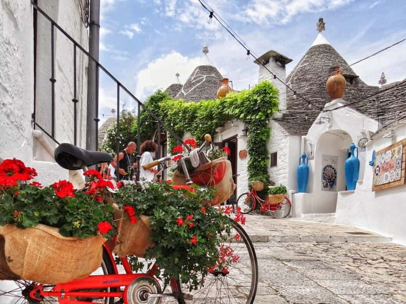 Tour of Alberobello and Guide to Matera, from Bari - From Bari to two UNESCO icons: how the 10-hour rhythm works